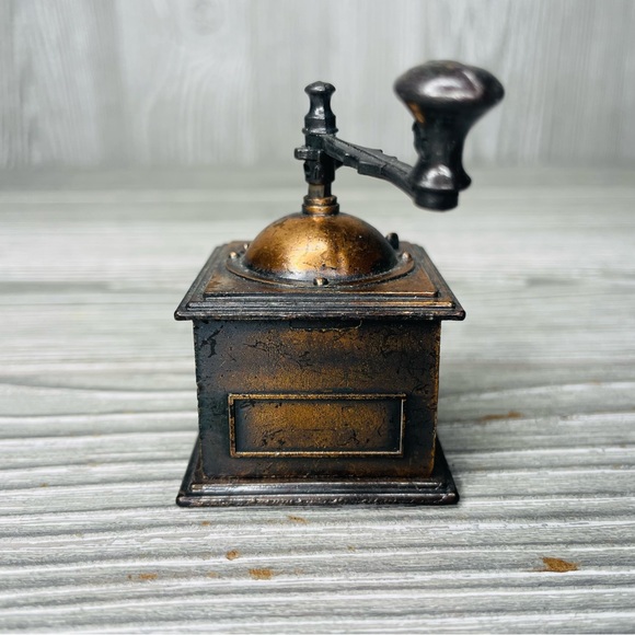 Vintage Miniature Die Cast Metal doll house Coffee Grinder w/ drawer collectible - Picture 2 of 6